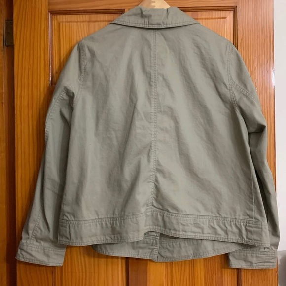 Light women’s jacket - Picture 4 of 4